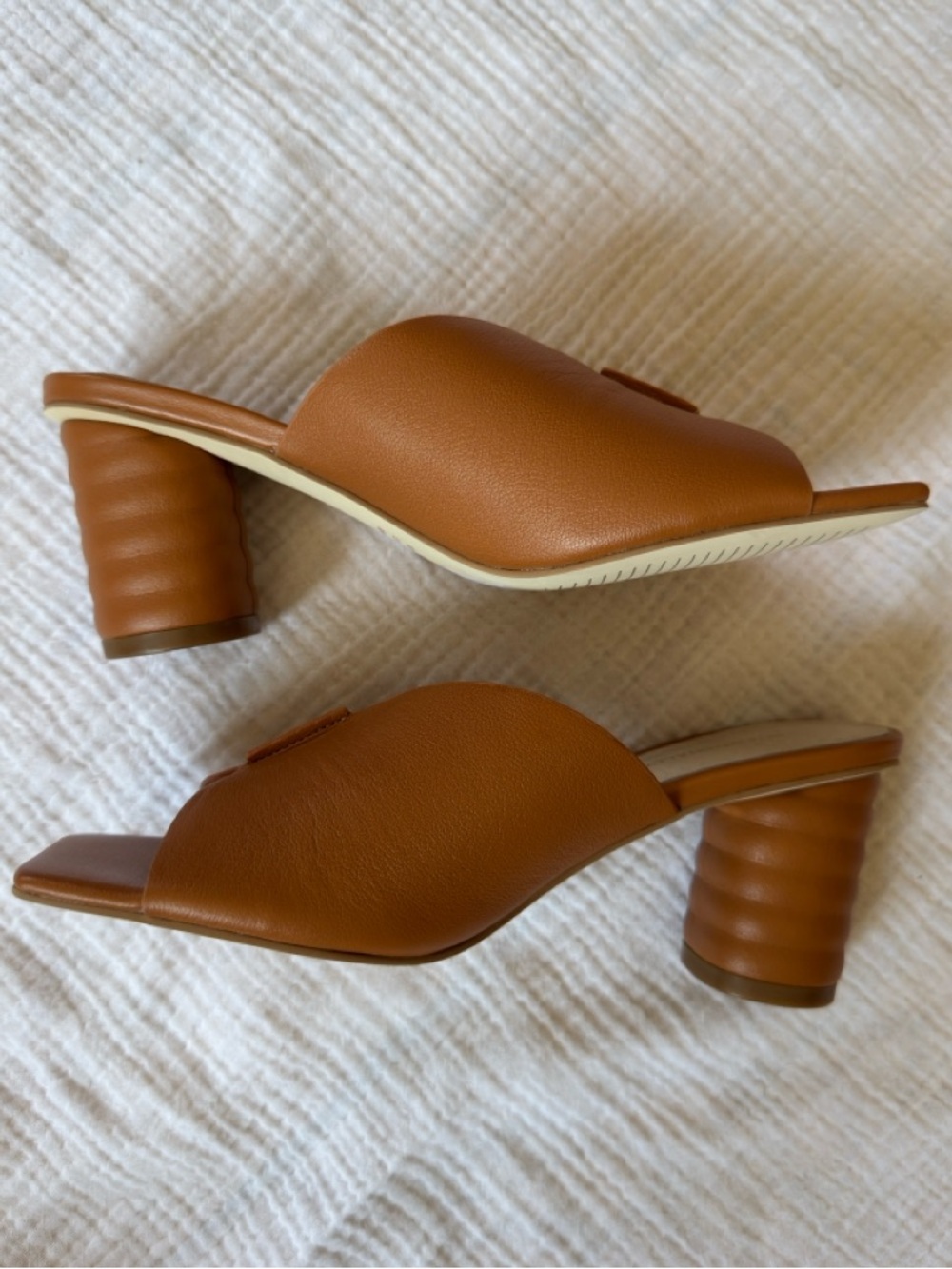 INTENTIONALLY BLANK Cognac Brown Leather Block Heel Mules - Picture 8 of 11